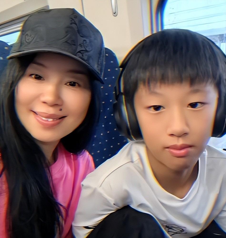 64岁阿汤哥自曝怪癖:从不看剧本,要别人念给我听